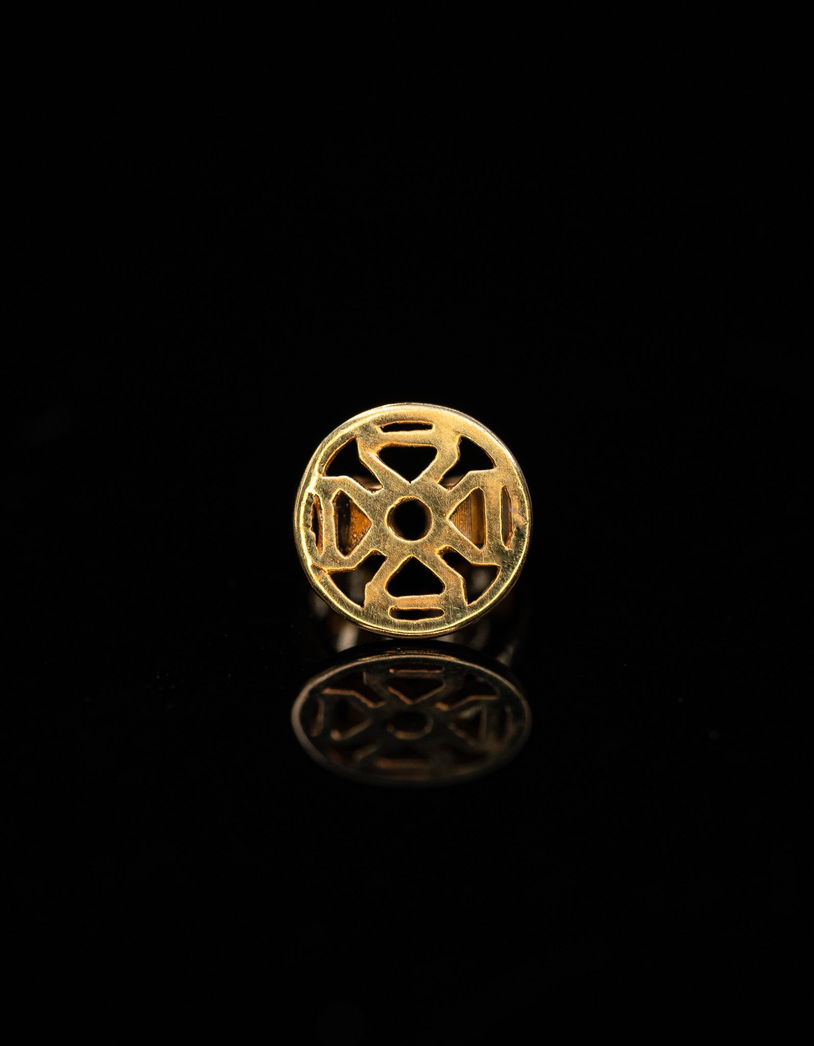 4mm Round Cut Diamond Stud Gold Earrings
